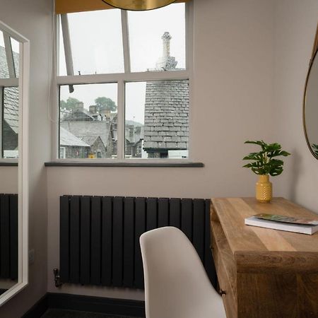 Spacious - Contemporary 2Br Apartment - Central Ambleside - Parking Eksteriør bilde